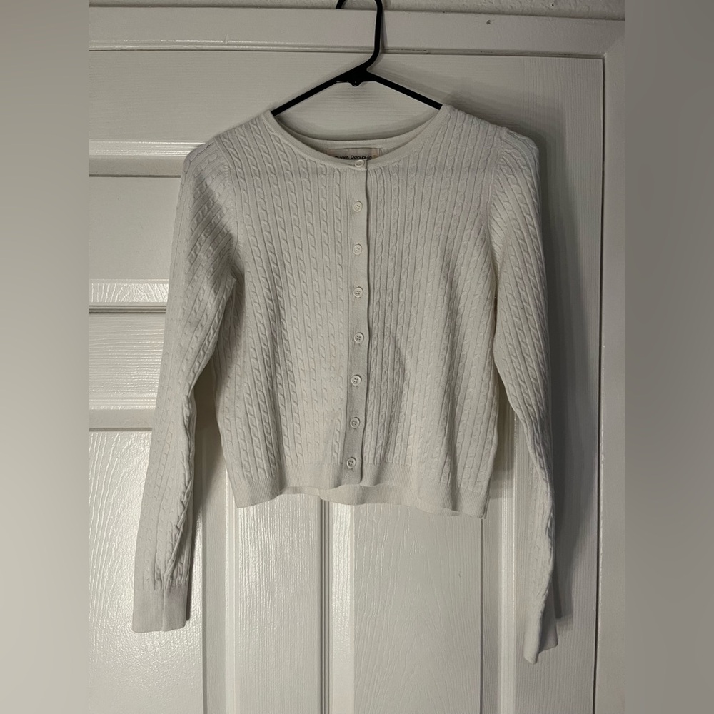 KNIT BUTTON CARDIGAN